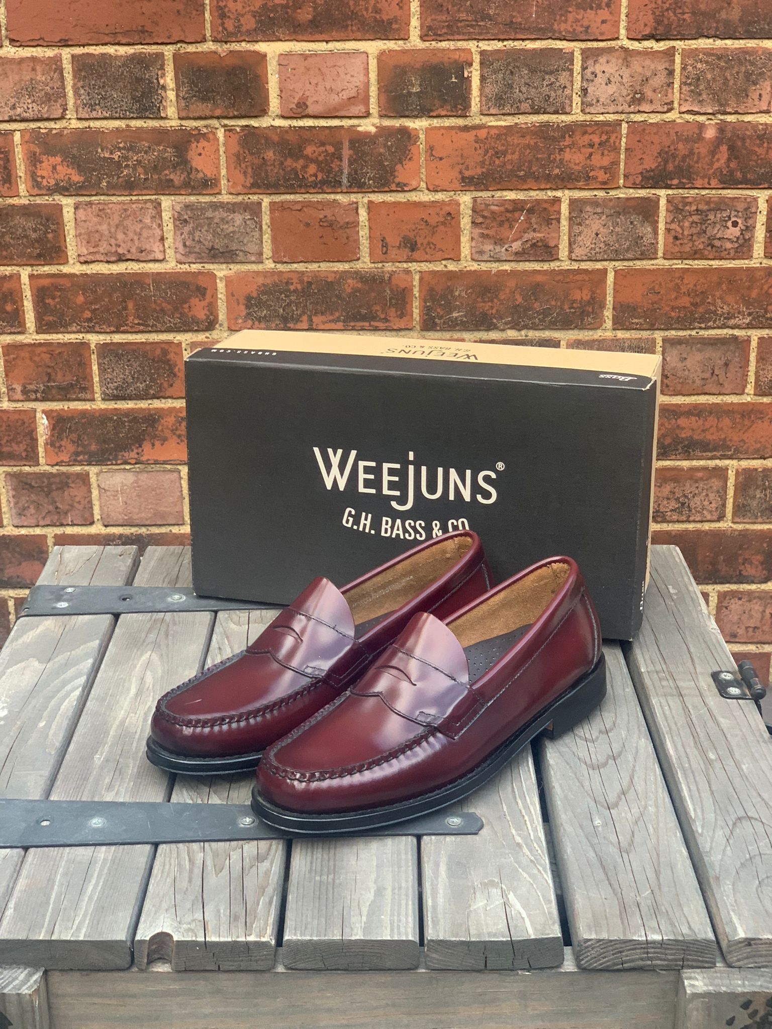 GH Bass - Wine Leather Logan Moc Penny Loafer – The Archives The