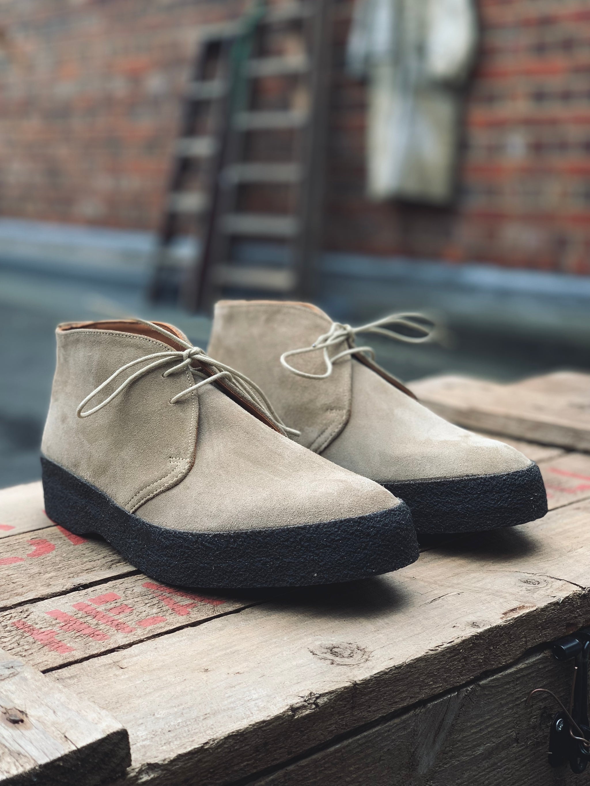 Sanders Chukka Boot Dirty Buck Suede - Main Image